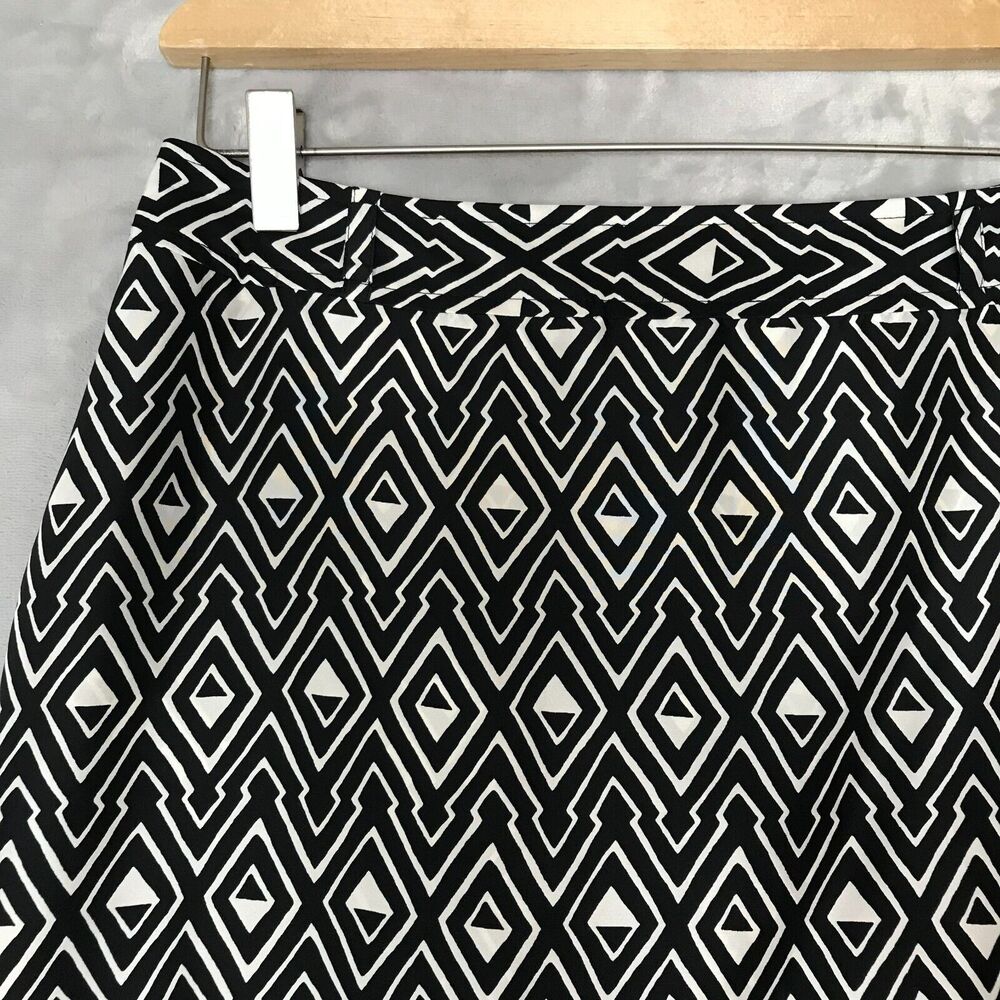 White House Black Market Skirt Womens 4 Silk Faux Wrap Front Lined Career Pencil - Picture 3 of 11